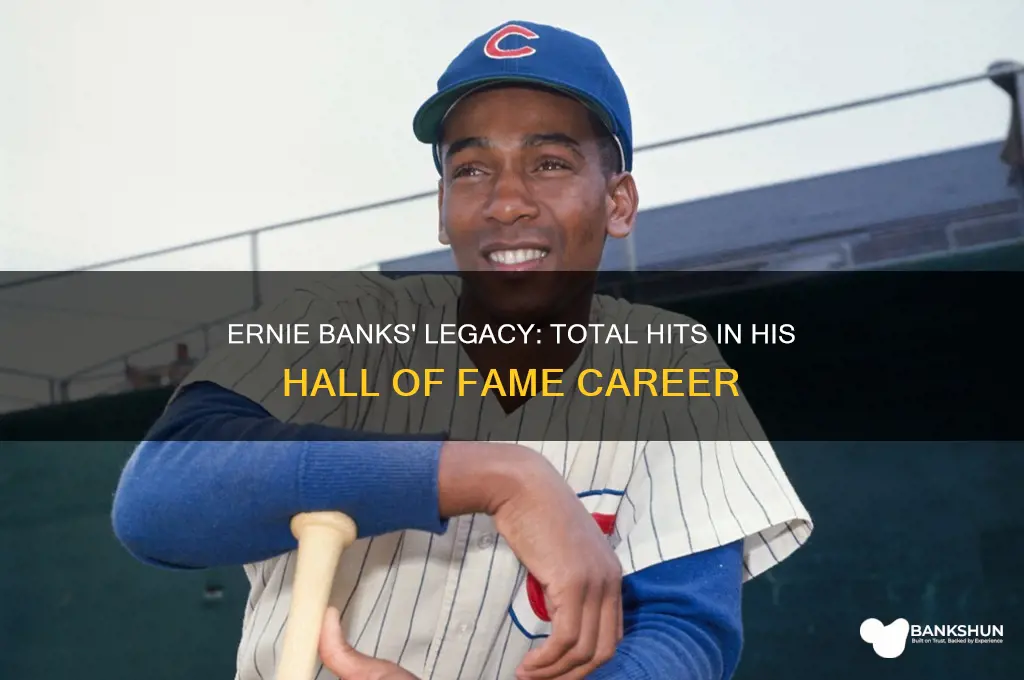how many hits did ernie banks have