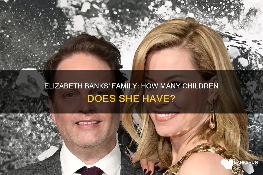 how many kids does elizabeth banks have