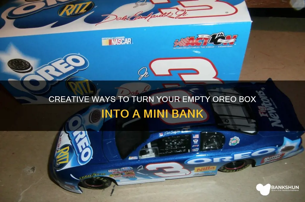 how to empty oreo box into bank