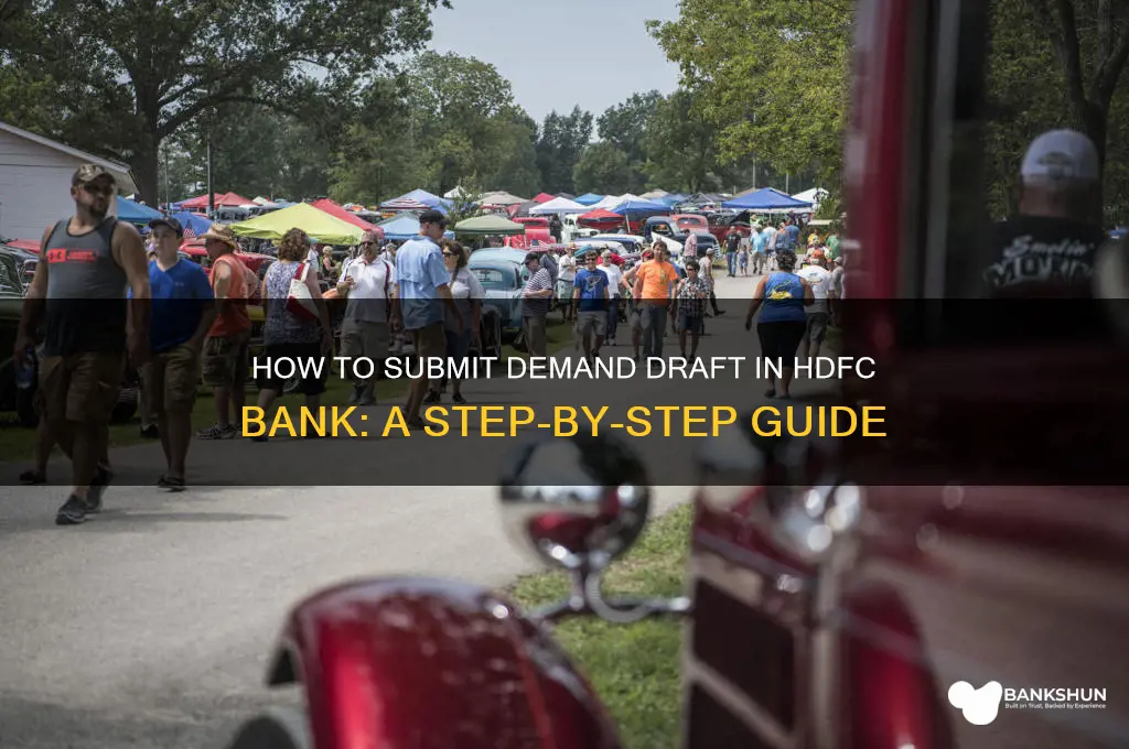 how to submit dd in hdfc bank