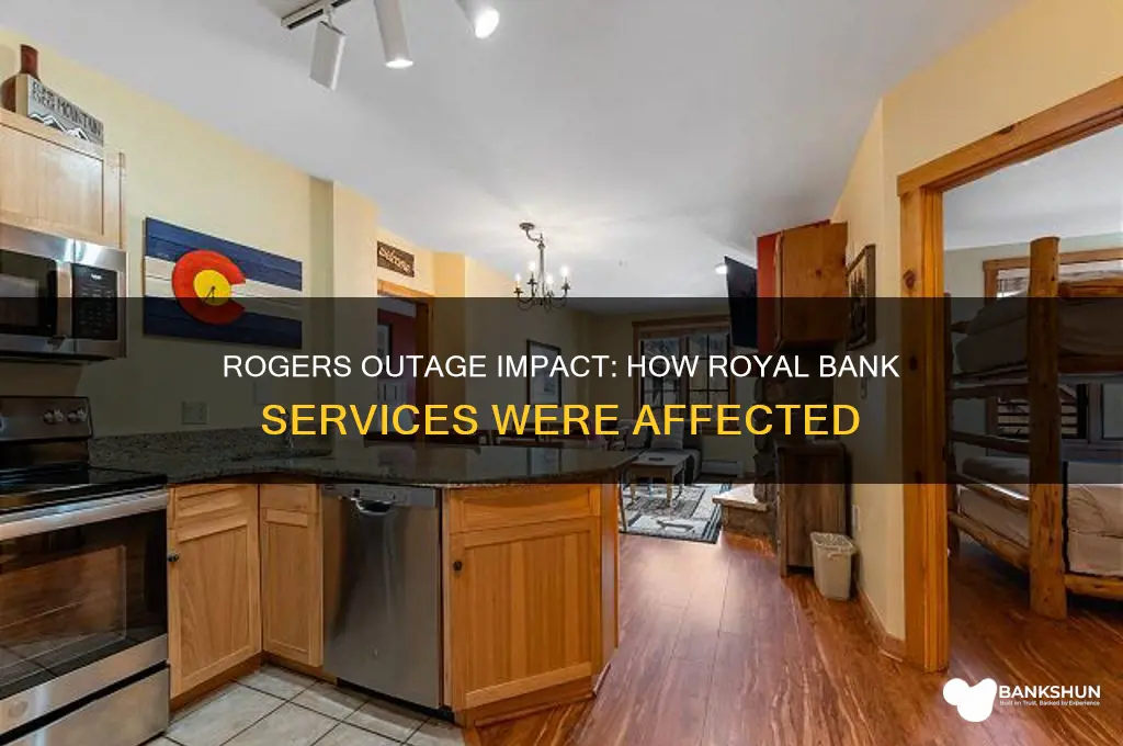 is royal bank affected by rogers outage