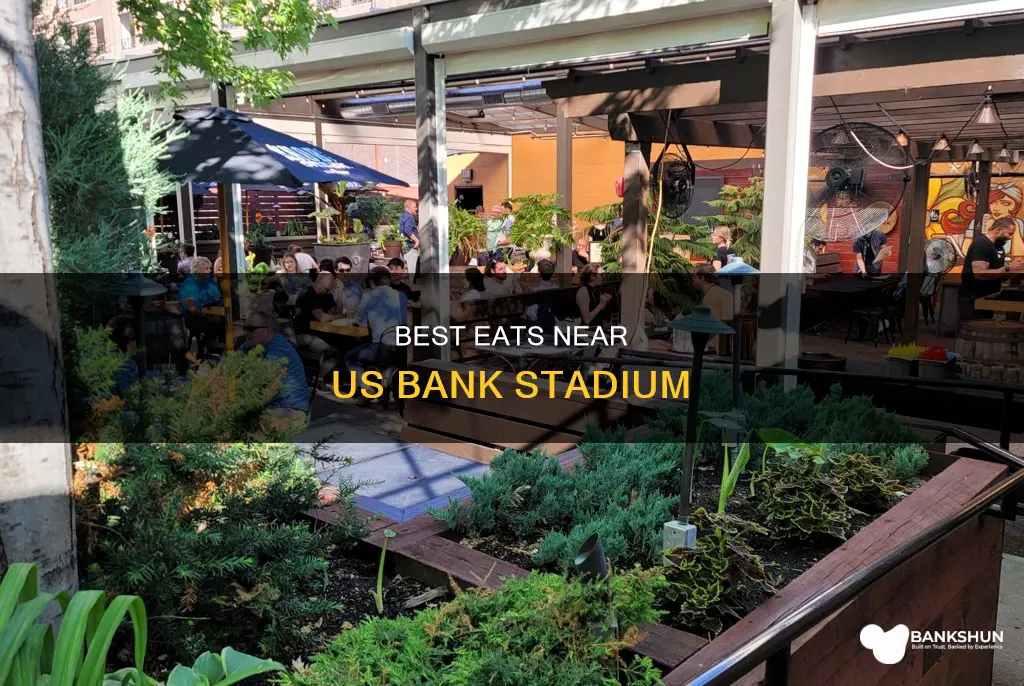 where to eat near us bank stadium